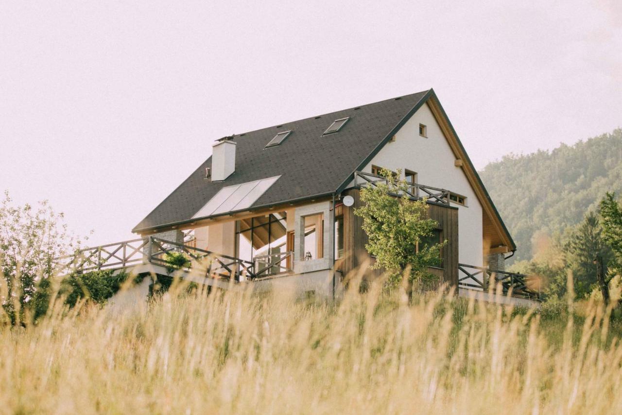 Na Kupcku Estate "Nature Reatreat & Wellness" イドリヤ エクステリア 写真